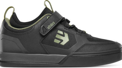 Etnies clips into Camber CL, their first clipless MTB shoe